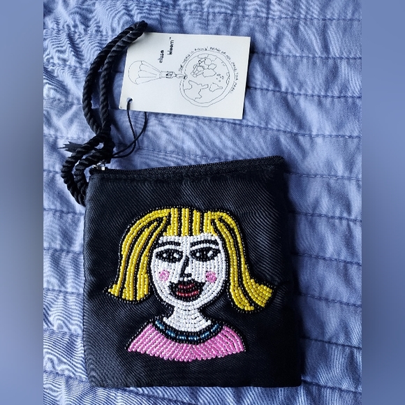 Elissa Bloom Night Out Satin Zippered Beaded Wristlet Blonde Girl - Picture 1 of 7